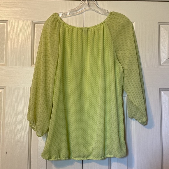Ann Taylor Bubble Hem Peasant Style Top - Picture 5 of 5